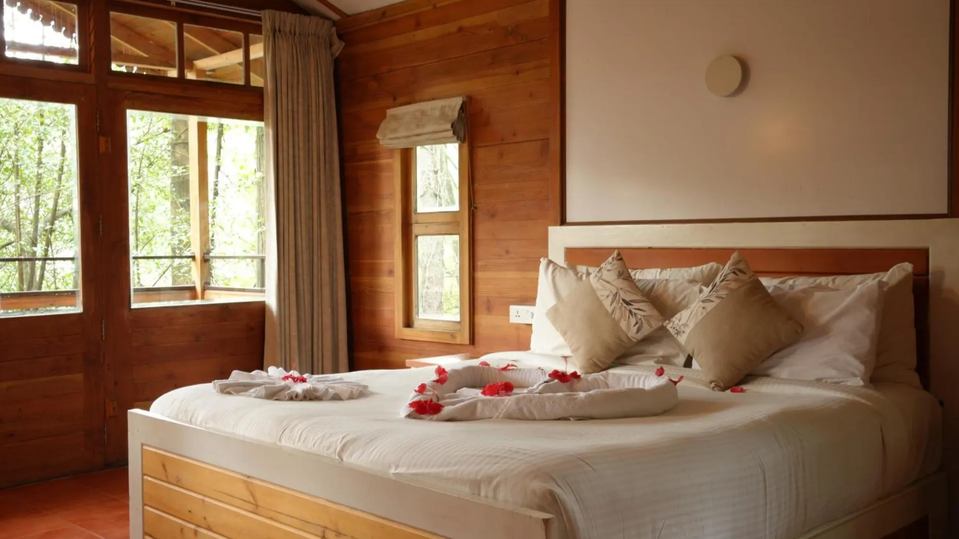 Misty Mountain Experience By Perfect Stays الهند