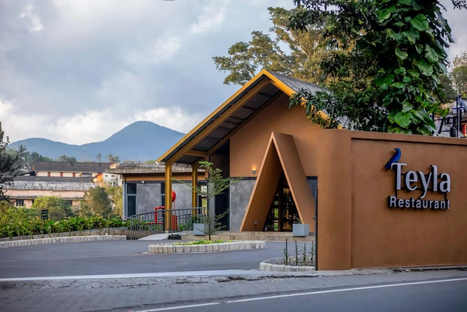 Misty Mountain Experience By Perfect Stays الهند