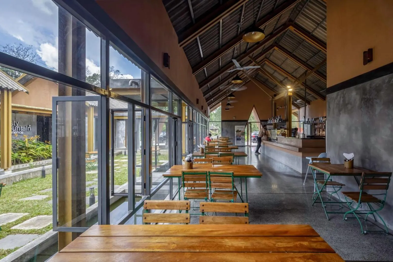 Hotel Misty Mountain Experience By Perfect Stays